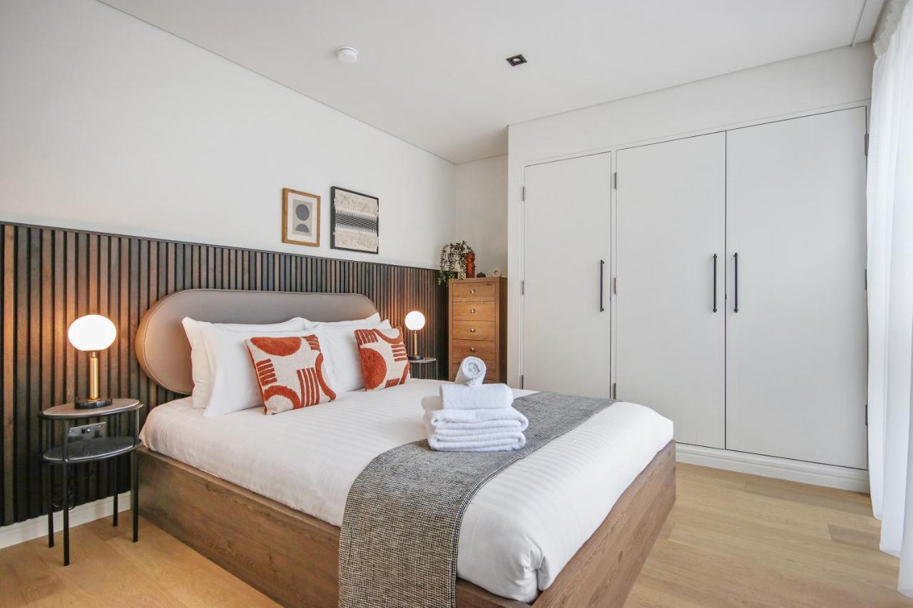 Bow Lane By Aeria Apartments London Bagian luar foto