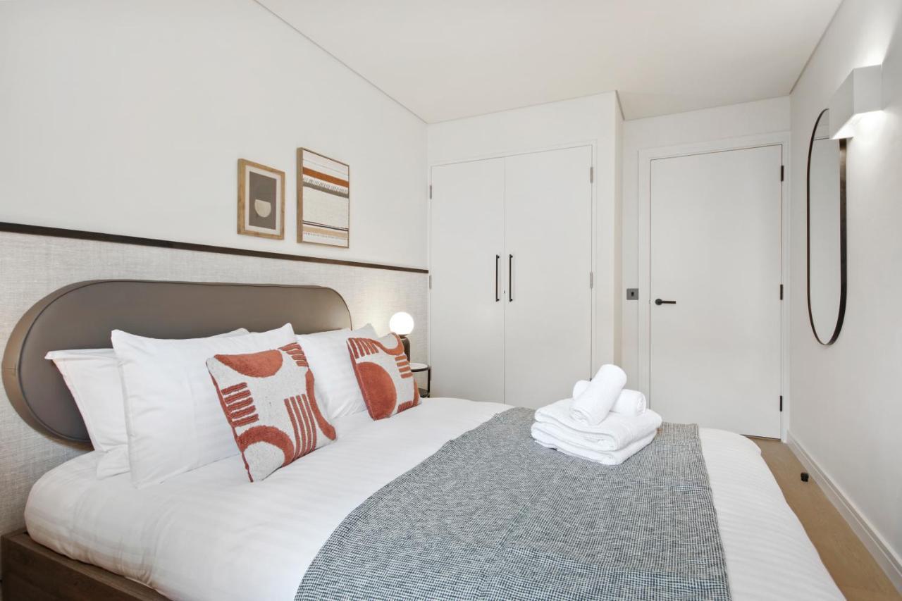 Bow Lane By Aeria Apartments London Bagian luar foto